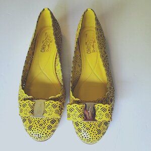 Ferragamo Varina Bow Flats Size 7